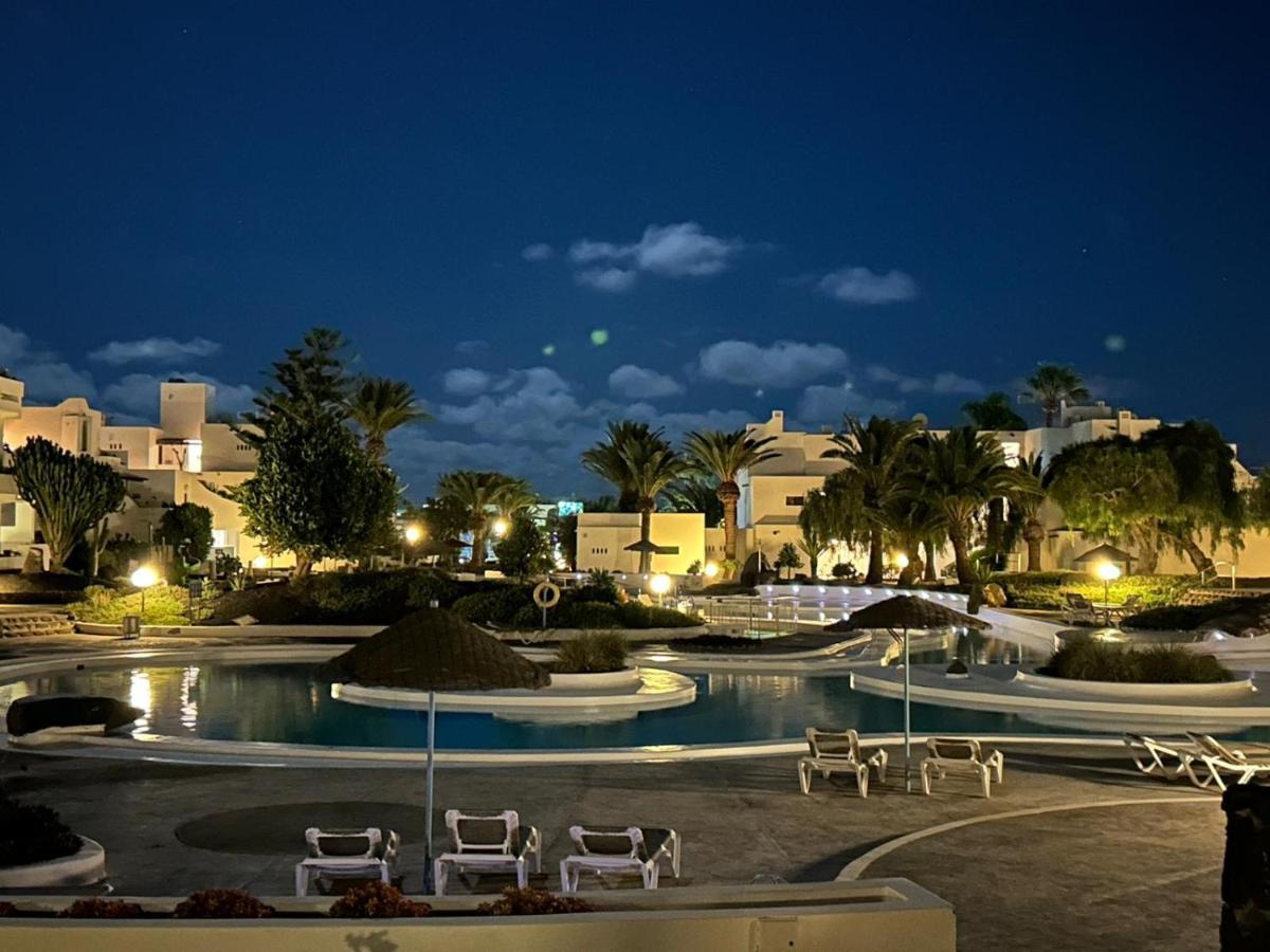 Apartamento Jameos-Los Molinos Costa Teguise, Lanzarote エクステリア 写真