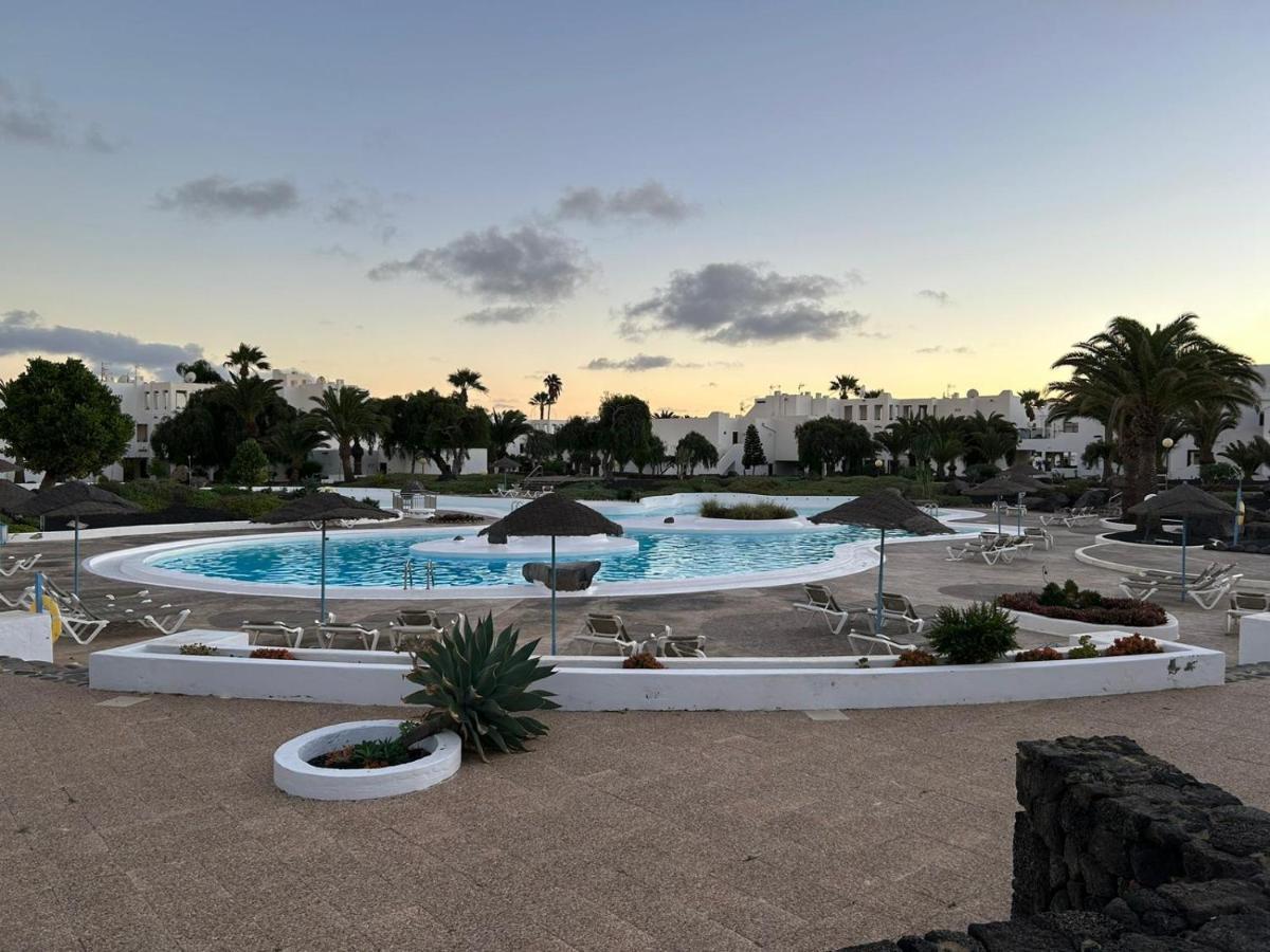 Apartamento Jameos-Los Molinos Costa Teguise, Lanzarote エクステリア 写真