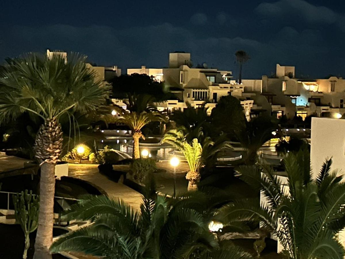 Apartamento Jameos-Los Molinos Costa Teguise, Lanzarote エクステリア 写真